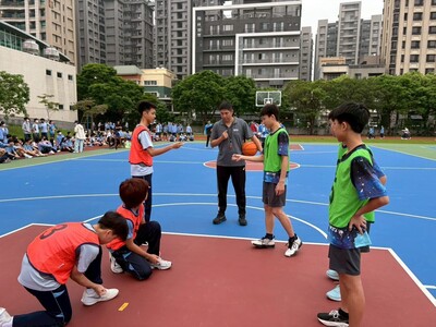 LINE_ALBUM_3對3籃球比賽_260413_38圖片