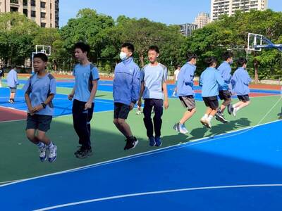 LINE_ALBUM_115.4.28-SH150七年級班際跳繩_260428_53圖片