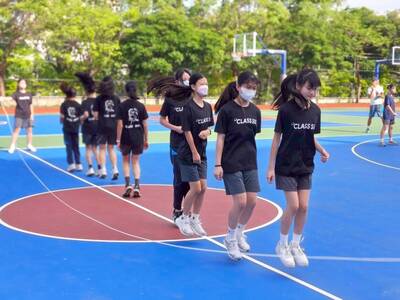 LINE_ALBUM_115.4.28-SH150七年級班際跳繩_260428_22圖片