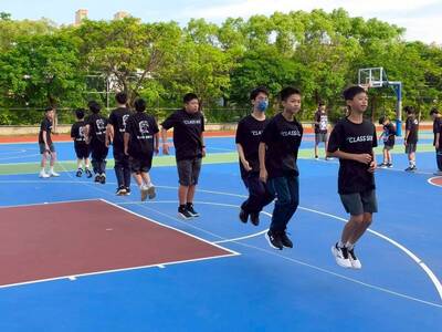 LINE_ALBUM_115.4.28-SH150七年級班際跳繩_260428_46圖片