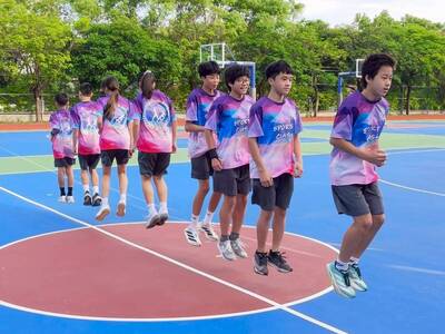 LINE_ALBUM_115.4.28-SH150七年級班際跳繩_260428_42圖片