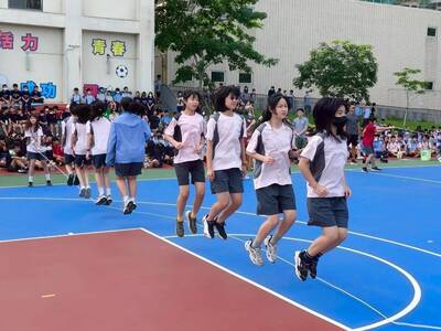 LINE_ALBUM_115.4.28-SH150七年級班際跳繩_260428_17圖片