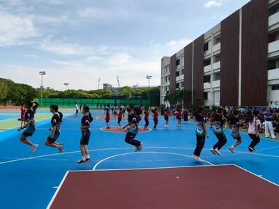 LINE_ALBUM_115.4.28-SH150七年級班際跳繩_260428_19圖片