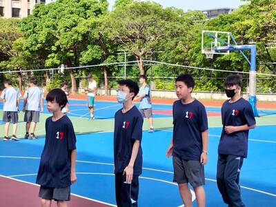 LINE_ALBUM_115.4.28-SH150七年級班際跳繩_260428_38圖片