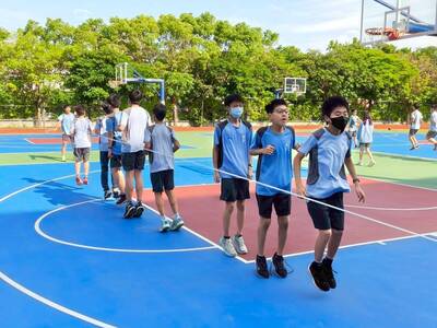 LINE_ALBUM_115.4.28-SH150七年級班際跳繩_260428_62圖片