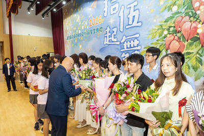 76圖片